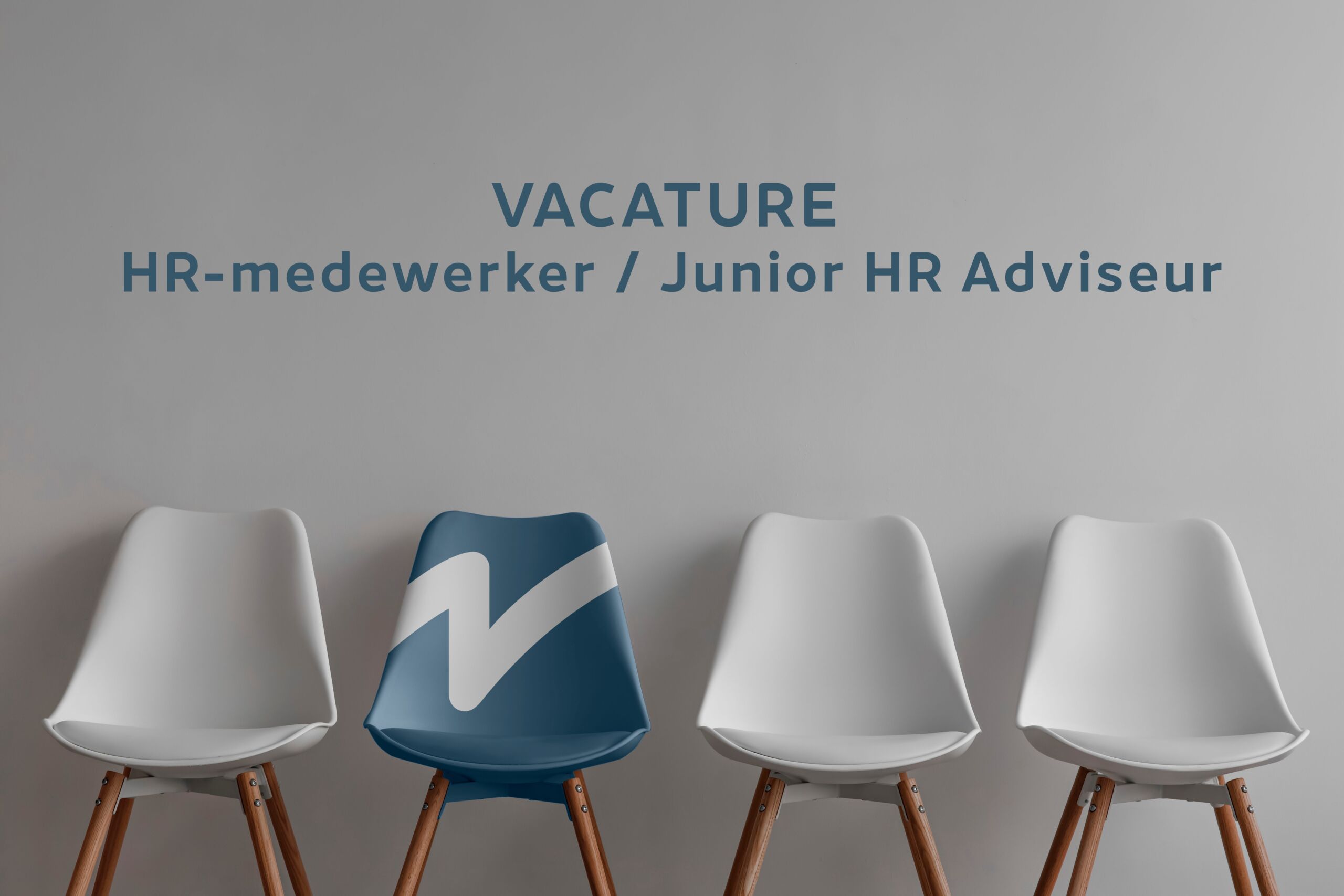 stoelen met checkpoint logo en tekst vacature Controller