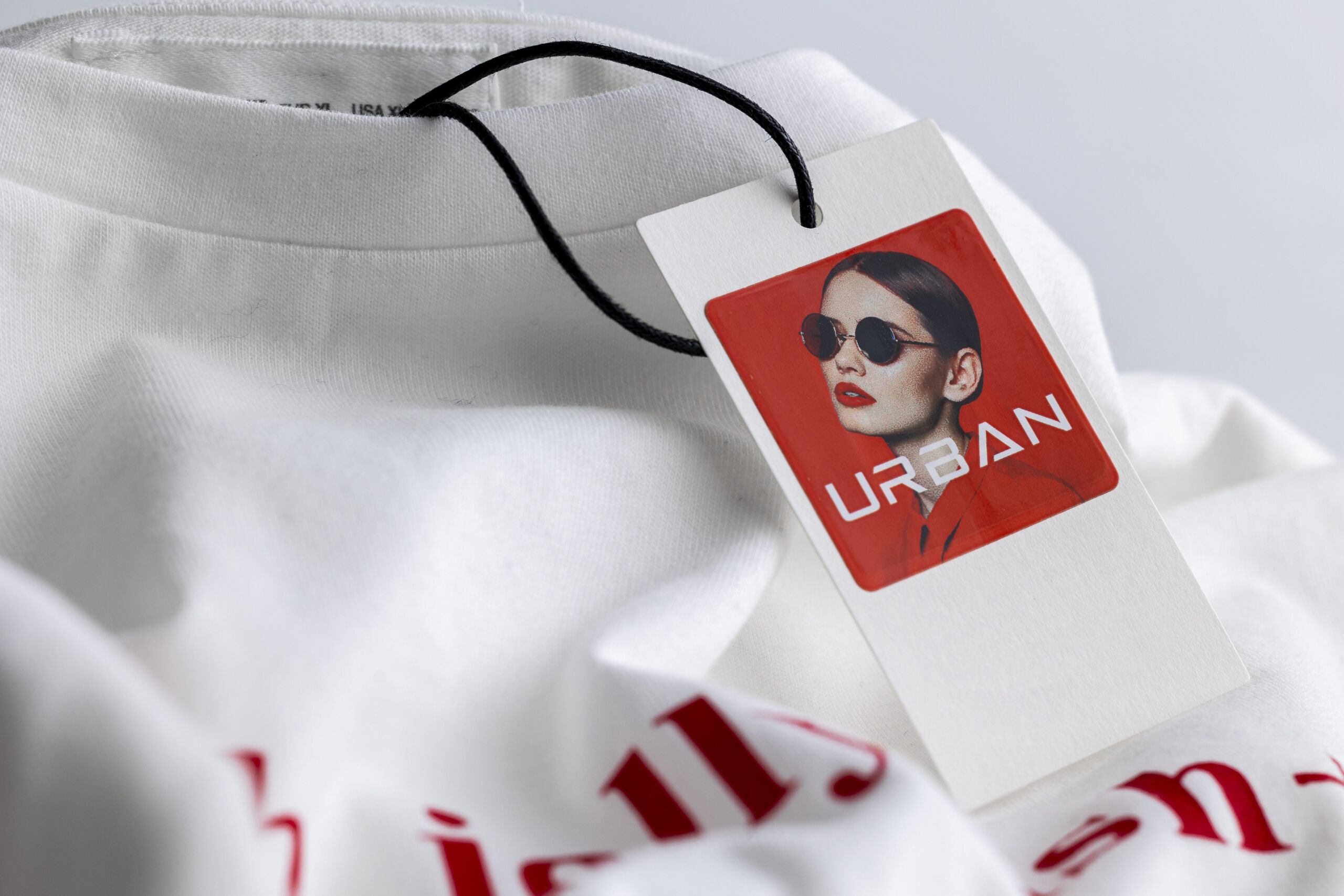 apparel Clothes protected with custmized labels